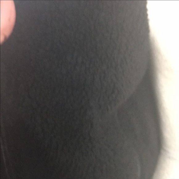 Eddie Bauer Hooded jacket in black and grey - Picture 8 of 10